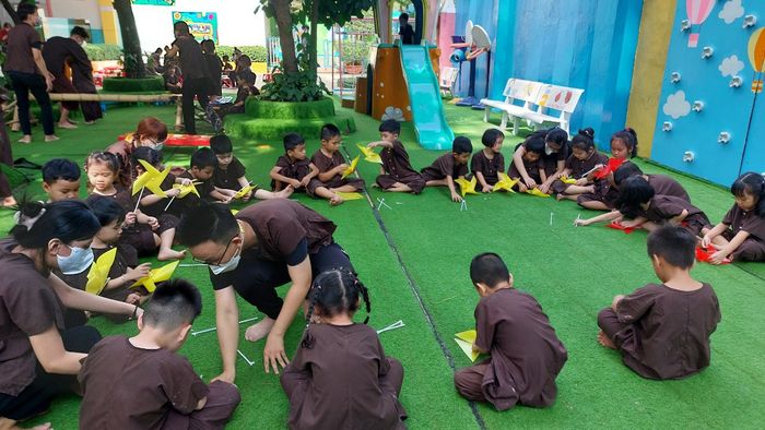 Hình ảnh khuôn viên xanh mát tại Trường Mầm non Sơn Ca