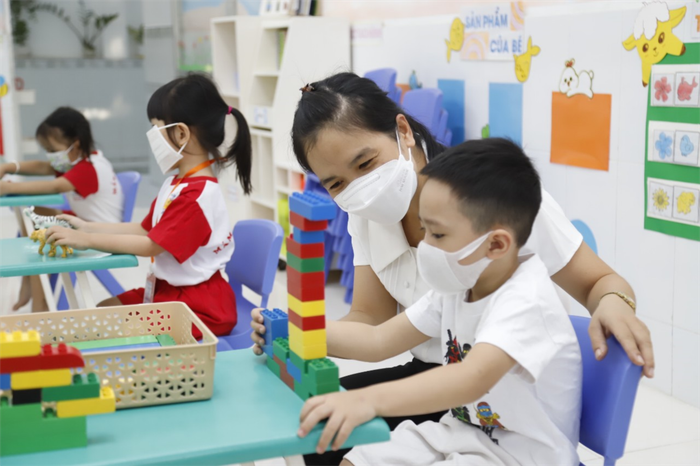 Bộ sưu tập hình ảnh thứ hai về Trường Mầm non Họa Mi 3 - Ghi lại những khoảnh khắc học tập và vui chơi đầy hứng khởi của các bé trong khuôn viên trường rộng rãi, xanh mát