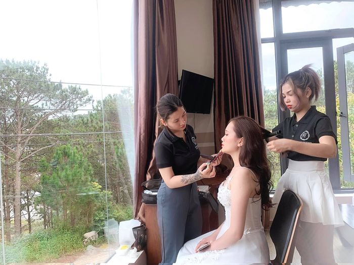 Hình ảnh studio sang trọng