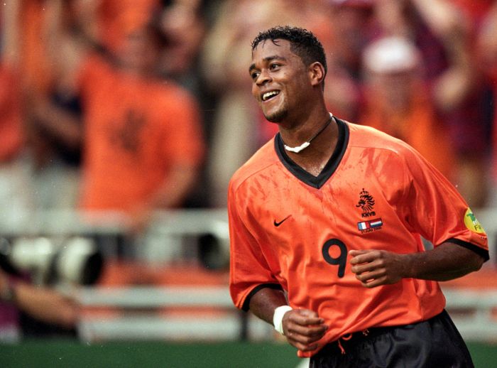 Khoảnh khắc vàng của Patrick Kluivert tại ngôi vị Vua phá lưới Euro 2000