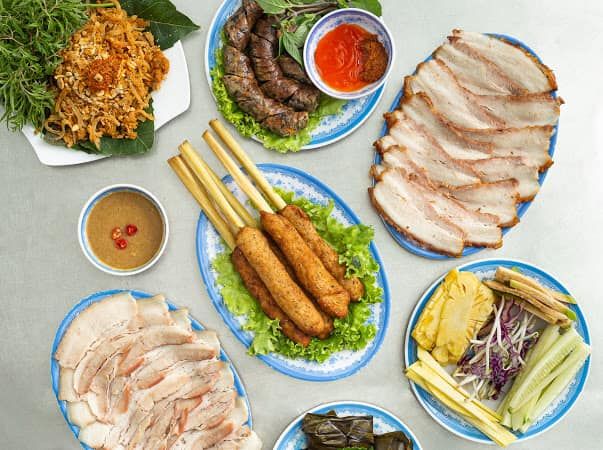 Gạch Quán - Không gian ấm cúng với hương vị miền Trung đặc trưng