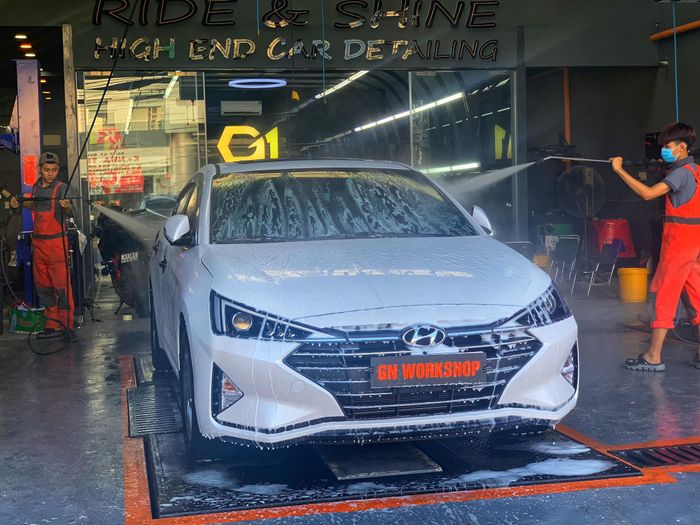 Không gian chăm sóc xe đẳng cấp tại GN Auto Service Nha Trang