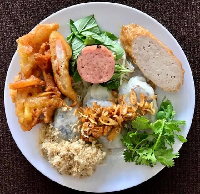 Bánh Ướt Nhớ - Tác phẩm nghệ thuật từ những sợi bánh mỏng manh