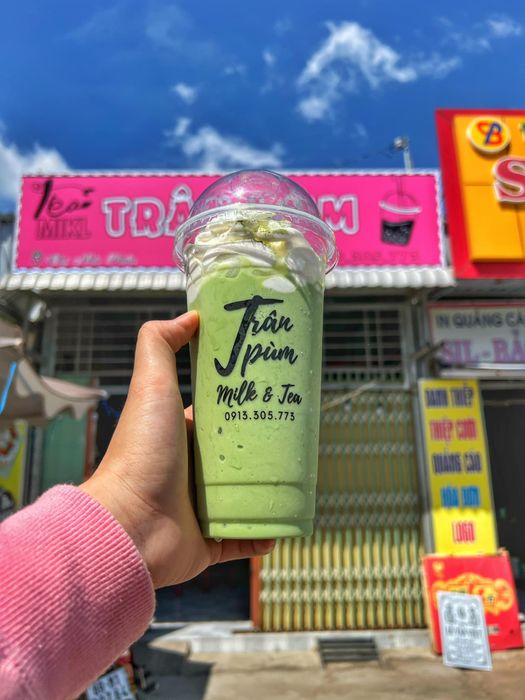 Trà sữa Trân Pùm ảnh 1 - Hình ảnh chân thực về ly trà sữa thơm ngon, màu sắc bắt mắt từ thương hiệu được yêu thích tại Cà Mau.