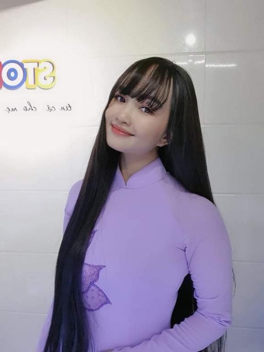 Không gian trưng bày sang trọng tại Vàng Bạc Đá Quý Quang Trung