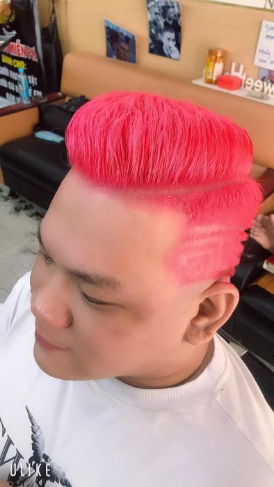 Khoảnh khắc chuyên nghiệp tại không gian BarberShop Truong Khoa