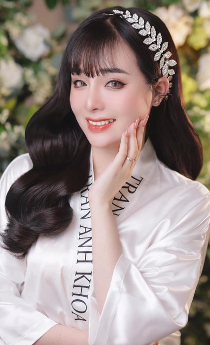 Hình ảnh không gian sang trọng tại Trần Anh Khoa Luxury Bridal