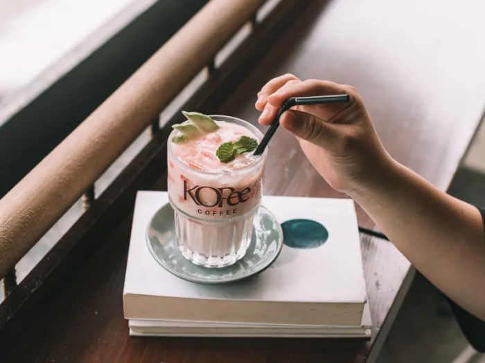 Góc thưởng thức cà phê đầy nghệ thuật tại KOPee