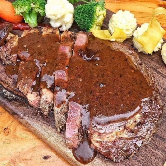 Hình ảnh những món ăn vặt hấp dẫn tại Đồ Ăn Vặt Hà Đông
