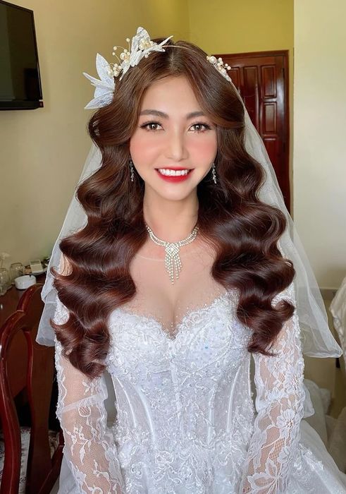 Bộ sưu tập trang điểm cô dâu ấn tượng từ Chi Đinh Makeup Artist - Ảnh 3