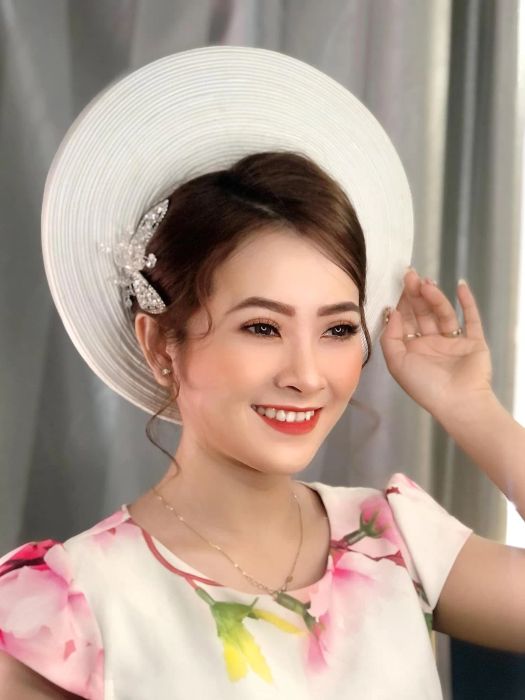 Ngọc Ngân Makeup ảnh 2 - Phong cách trang điểm đậm chất nghệ thuật