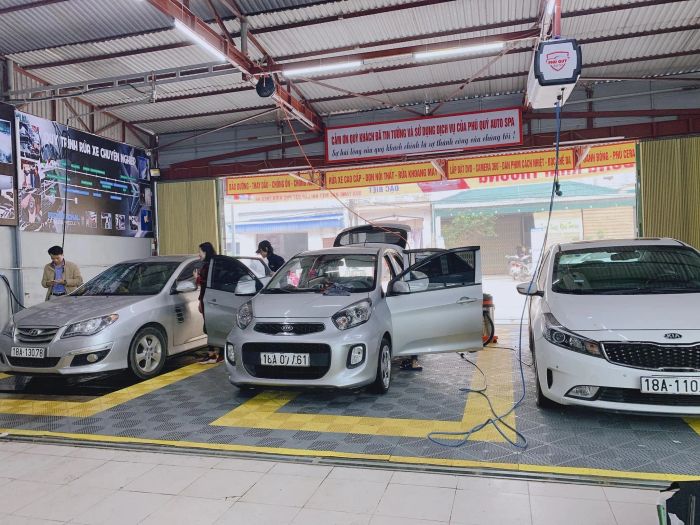 Hình ảnh không gian dịch vụ tại Phú Quý Auto Spa