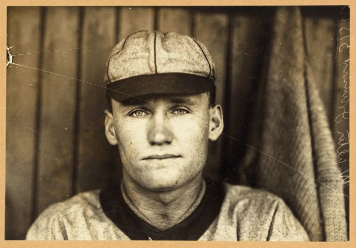 Walter Johnson - huyền thoại với 417 trận thắng (đứng thứ 2 mọi thời đại)