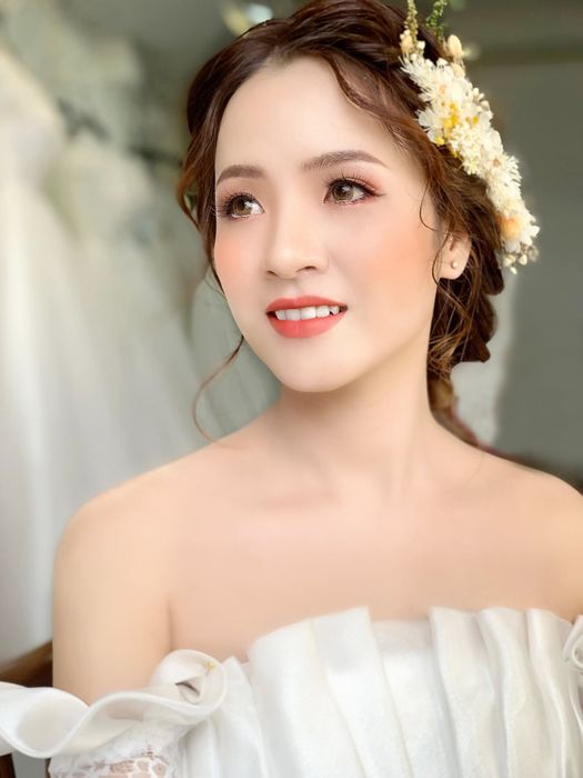 Khoảnh khắc rạng ngời từ Studio Ngọc Cần