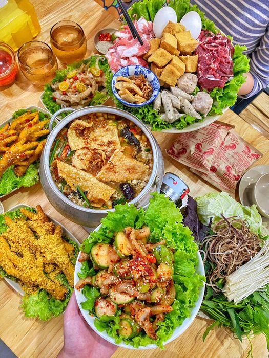 Không gian ấm cúng cùng món ngon đậm đà