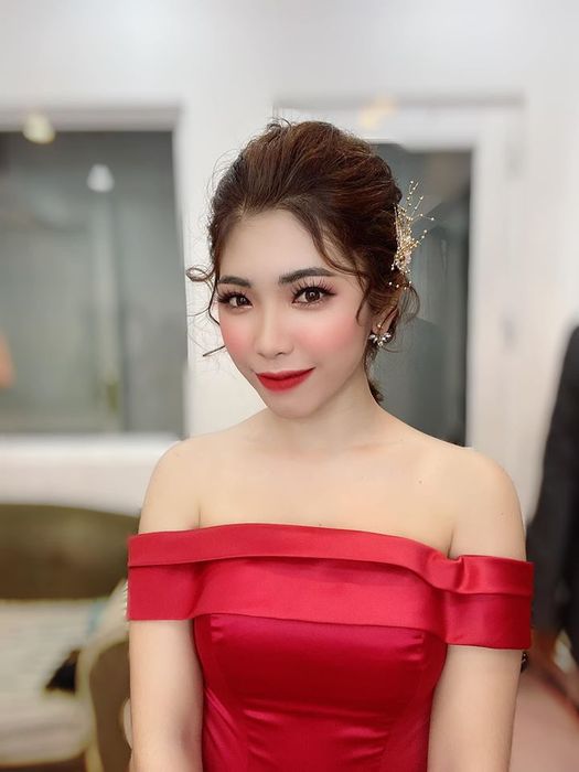 Hình ảnh cô dâu tỏa sáng dưới bàn tay phù thủy Kelly Ho