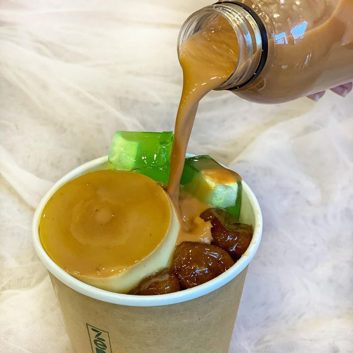 ZEN Tea - Hòa mình vào không gian trà sữa với hương vị đa dạng và độc đáo, tạo nên những trải nghiệm mới mẻ cho mọi thực khách.