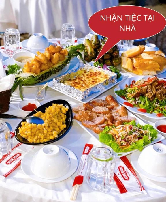 Không gian tiệc tùng hiện đại tại BEER NGON 38 Lê Nin