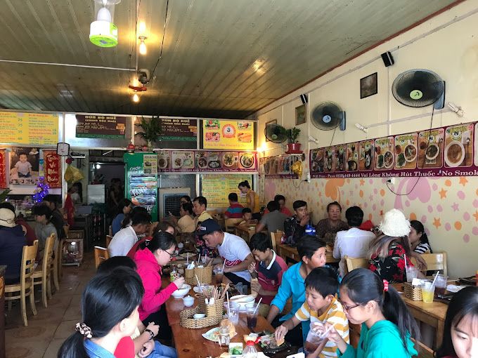 Không gian ấm cúng và những món ngon đặc trưng tại Quán Ăn 3 Ngon Long Hải