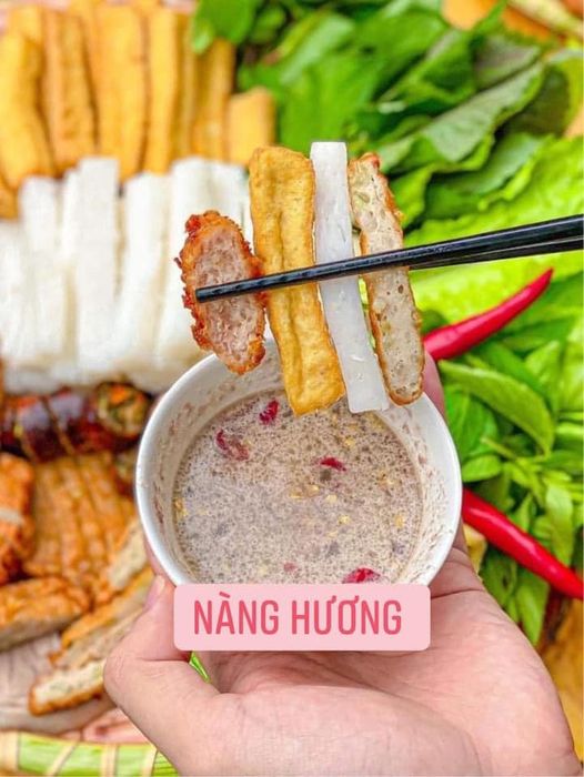 Hình ảnh mẹt bún đậu thơm ngon tại Nàng Hương