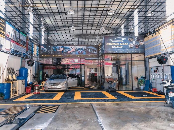 Không gian sang trọng tại Dương Nam Auto Spa