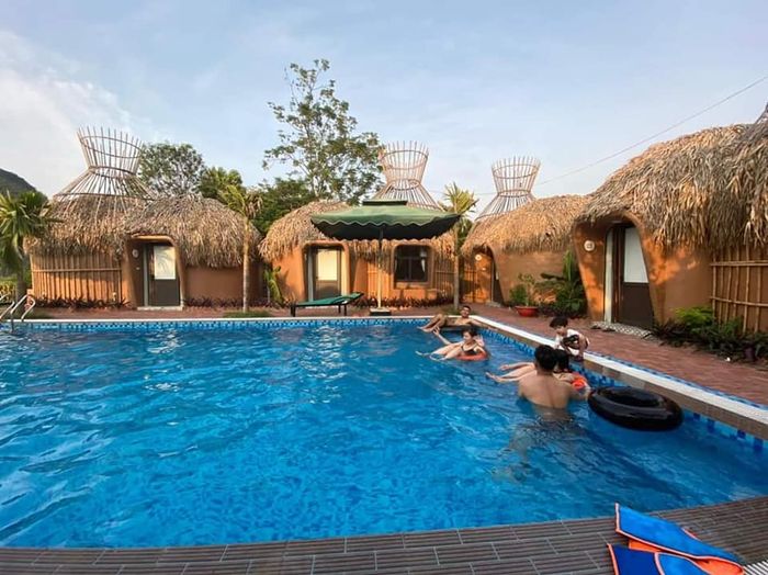 Tam Cốc Sky Bungalow - Kiến trúc độc đáo giữa non nước hữu tình