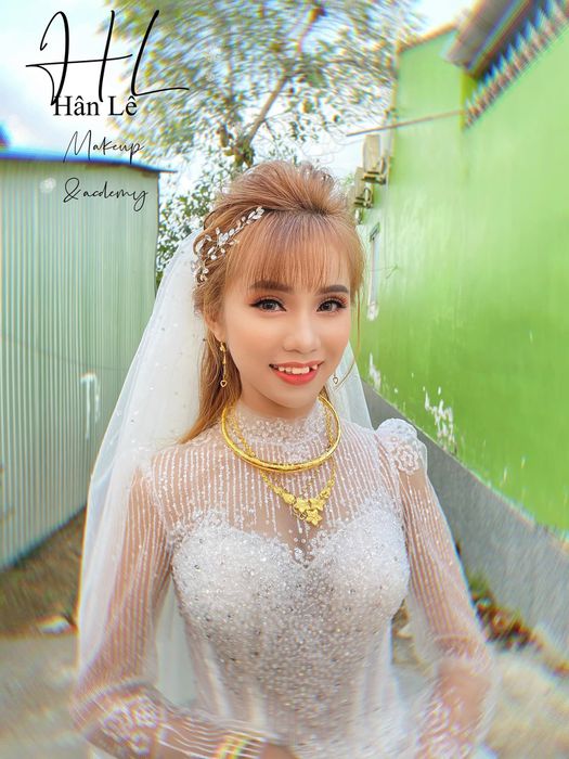 Khoảnh khắc tỏa sáng của cô dâu qua nét vẽ tinh tế từ Hân Hân Makeup