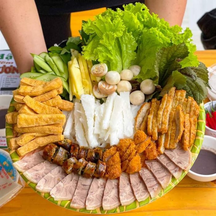 Hình ảnh 2 - Nàng Hương quán bún đậu mắm tôm đậm chất Hà Nội