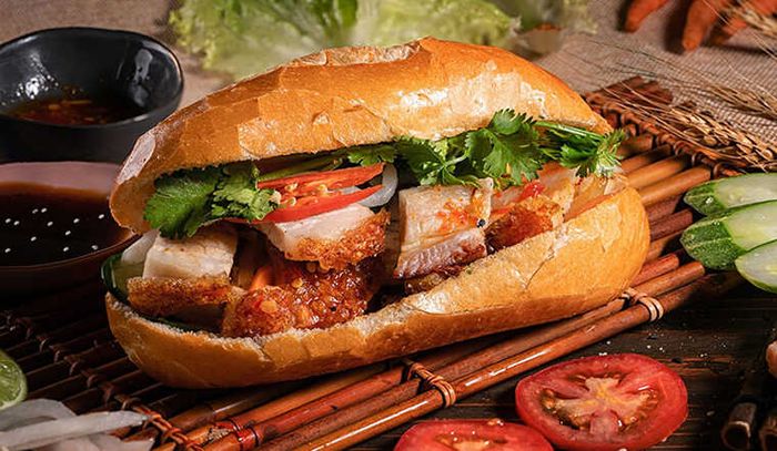 Không gian ấm cúng tại tiệm bánh Bảo Tiên