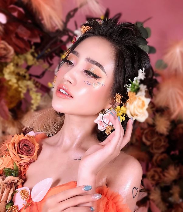 Kiệt tác trang điểm đầy cảm hứng từ Ngân Kim