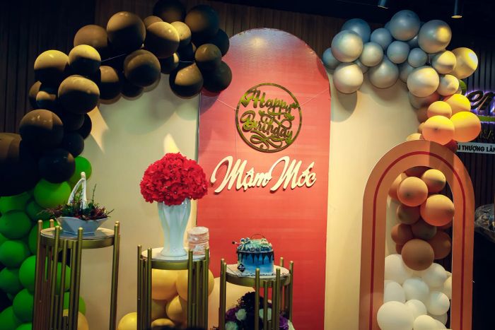 Góc check-in ấn tượng tại DERBY Restaurant