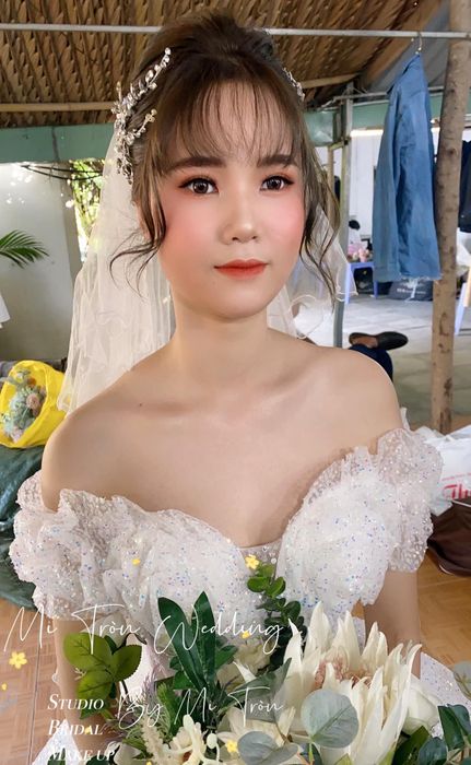 Khoảnh khắc rạng ngời cùng Mi Tròn Wedding