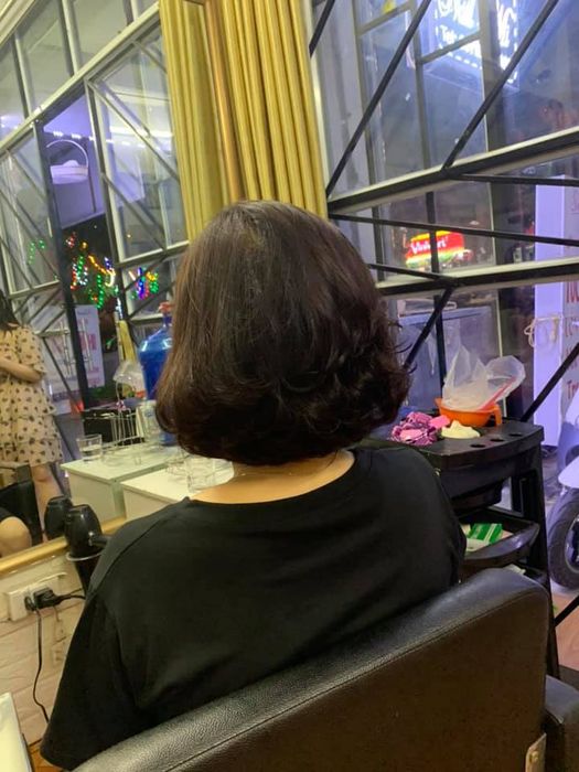 [Hình ảnh] Hair Salon ÚT - không gian sáng tạo cho những kiểu tóc đẹp