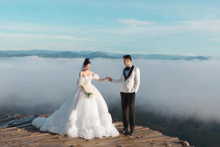 Hình ảnh mẫu từ Bonheaur Studio