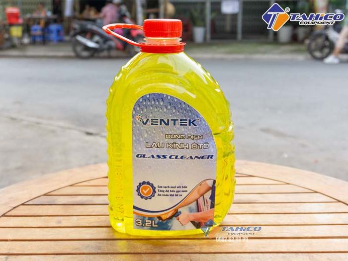 Bộ sưu tập nước rửa kính ô tô cao cấp tại Tahico