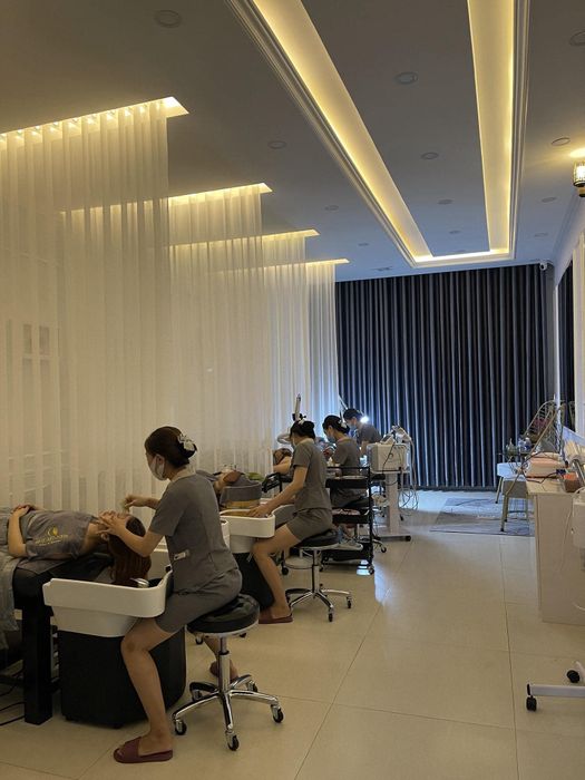 Trải nghiệm dịch vụ cao cấp tại Thẩm Mỹ Viện Julie Beauty Center