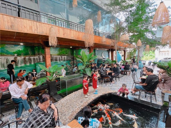 Góc thư giãn lãng mạn tại Koi Garden Coffee - Ảnh 2