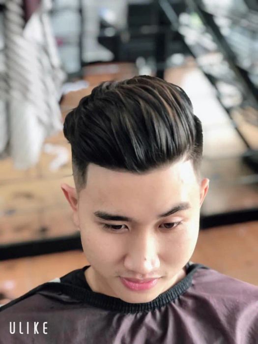 Nghệ thuật cắt tóc tinh xảo tại Hùng Barber Shop (Ảnh 2)