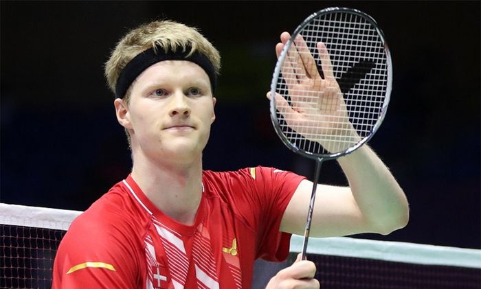 [Ảnh độc quyền] Khoảnh khắc Anders Antonsen tỏa sáng - gương mặt trẻ đầy triển vọng đang viết nên chương mới cho cầu lông Đan Mạch với những bước tiến thần tốc trên bảng xếp hạng thế giới.