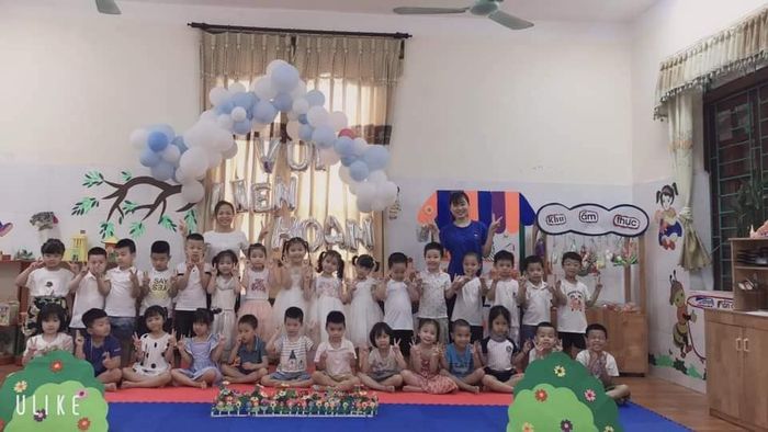 Hình ảnh sinh động: Các hoạt động vui chơi và học tập đa dạng của bé tại Trường Mầm non 27/2