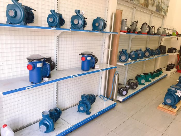 Hình ảnh đội ngũ kỹ thuật và hệ thống phân phối của Thuận Hiệp Thành