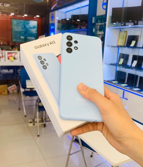 Không gian trưng bày hiện đại tại Thi Cường Mobile