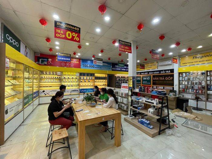 Trải nghiệm công nghệ cao cấp tại THẾ GIỚI SỐ 4G