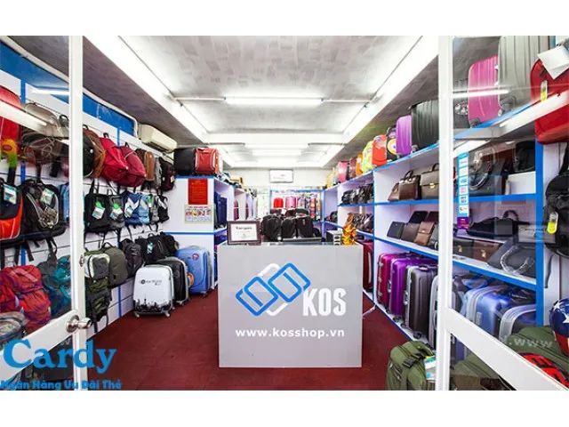 Hình ảnh không gian trưng bày ấn tượng tại KOS SHOP