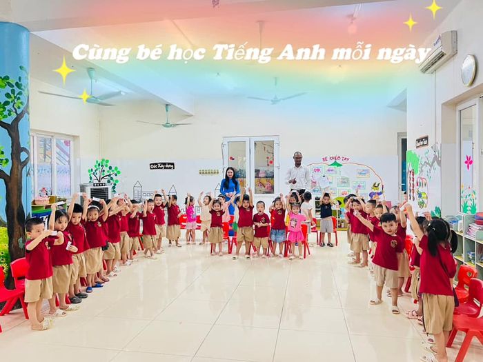 Hình ảnh hoạt động vui chơi tại Trường Mầm non Lam Sơn