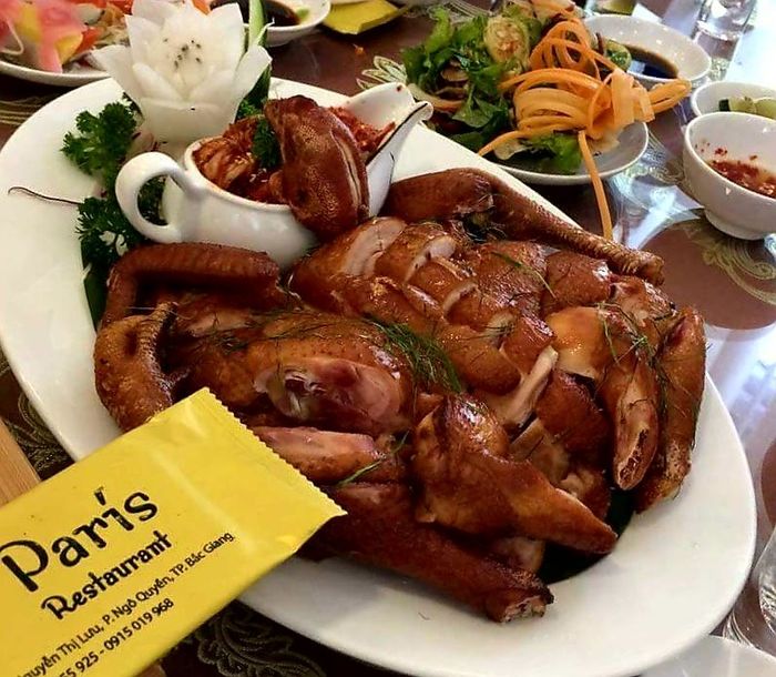 Paris Restaurant - Hình ảnh 1