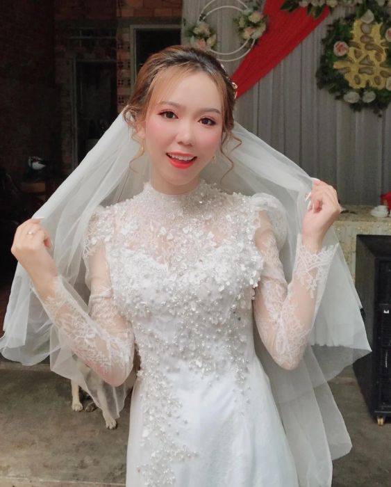 Huệ Makeup - Khoảnh khắc tỏa sáng của nàng dâu