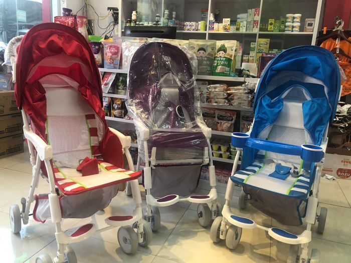 Không gian ngập tràn sắc hồng tại Hello Kitty Mart