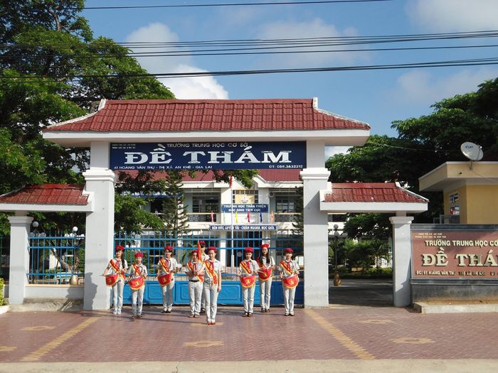 Góc nhìn đầu tiên về ngôi trường THCS Đề Thám - Nơi ươm mầm tri thức
