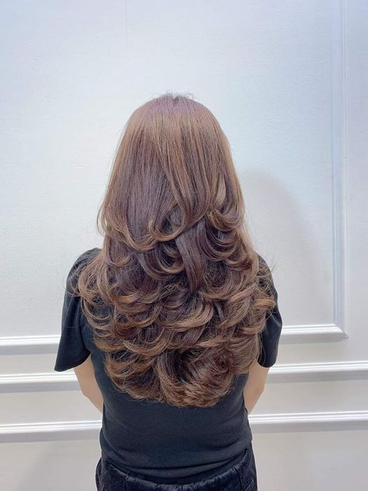 Salon Thành Luân ảnh 2
